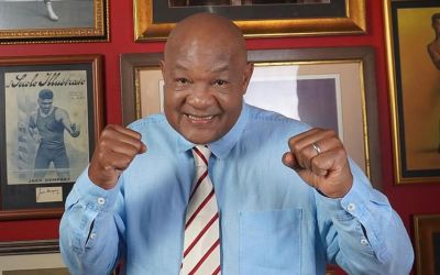 Lenda do boxe, campeão olímpico George Foreman morre aos 76 anos